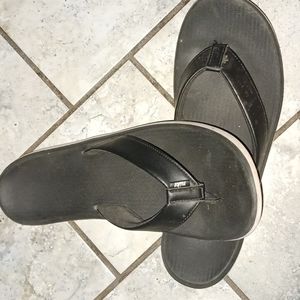Nike flip flops